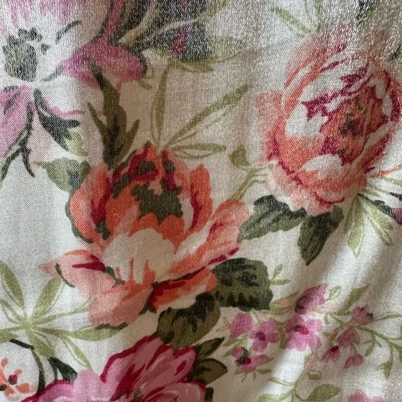 Zara Floral Button-Up Shirt - Picture 3 of 4